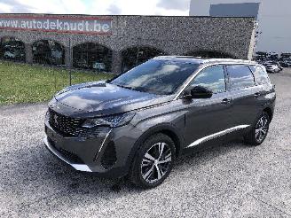 Damaged car Peugeot 5008 1.5 hdi ALLURE PACK autom 2023/4