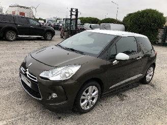 Uttjänta bilar auto Citroën DS3 1.6  5FS  AUTOMATIQUE 2012/6