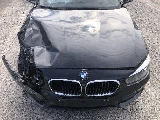 BMW 1-serie 116 I picture 8