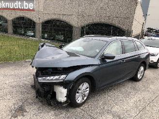 Skoda Octavia 2.0 TDI BREAK picture 4