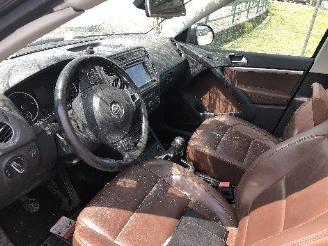 Volkswagen Tiguan 2.0 TDI  CUVE picture 13
