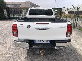 Toyota Hilux 2.4 D4D picture 16
