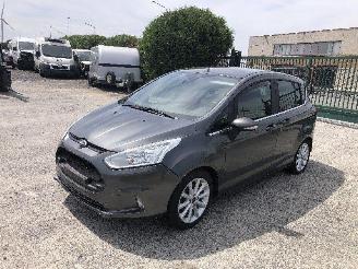 uszkodzony samochody osobowe Ford B-Max 1.0 ECOBOOST 2016/9