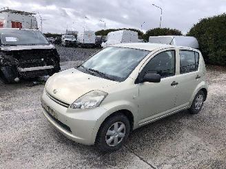  Daihatsu Sirion 1.0 12v 2008/1