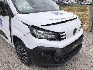 Peugeot Partner 1.5 HDI  AUTOMATIQUE picture 10