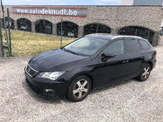 skadebil auto Seat Leon ST   1.0 AUTOMATIQUE 2018/6