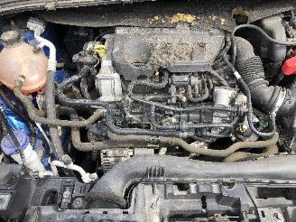 Ford Puma 1.0 HYBRIDE   ST LINE picture 17