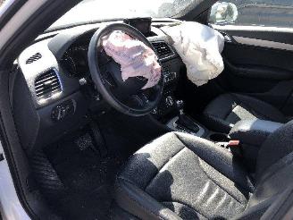 Audi Q3 2.0 TDI quattro  s-tronic picture 5