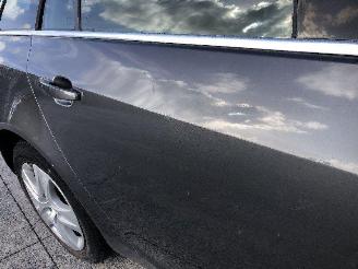 Opel Insignia BREAK  2.0 CDTI picture 12
