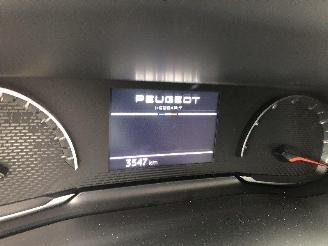 Peugeot 208 1.2  FACELIFT picture 20