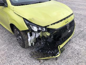 Peugeot 208 1.2  FACELIFT picture 8