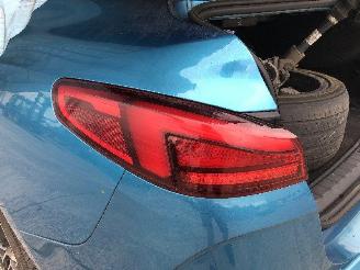 BMW 2-serie 218i  B38A15M picture 10