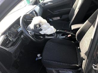 Volkswagen Polo 1.0 picture 9