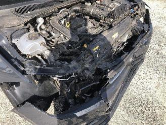 Volkswagen Polo 1.0 picture 24