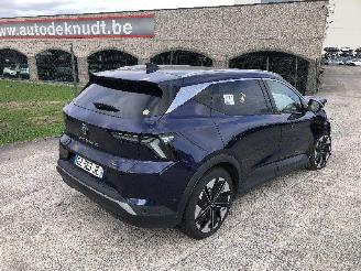 Damaged car Renault Scenic e TECH 2024/9
