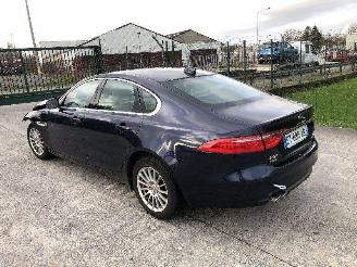 Damaged car Jaguar XF 2.0 d AWD 2017/12