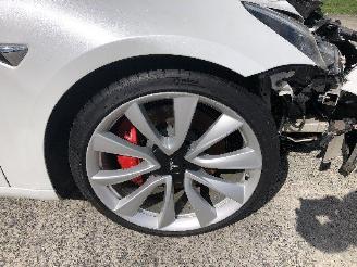 Tesla Model 3 dual motor picture 12