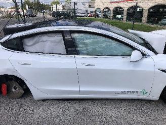 Tesla Model 3 dual motor picture 13