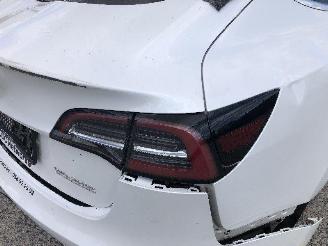 Tesla Model 3 dual motor picture 8