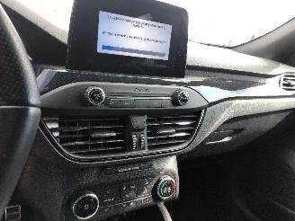 Ford Focus 1.0 ECOBOOST AUTOMATIQUE picture 22