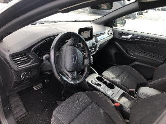 Ford Focus 1.0 ECOBOOST AUTOMATIQUE picture 6