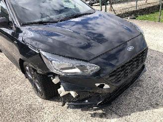 Ford Focus 1.0 ECOBOOST AUTOMATIQUE picture 9