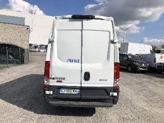 Iveco Daily 3.0 D frigo picture 17