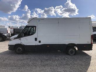 Iveco Daily 3.0 D frigo picture 9