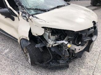 Renault Captur 0.9 TURBO picture 18