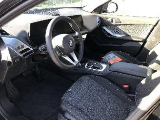 BMW 1-serie 116 i   picture 5