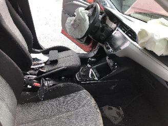 Opel Corsa 1.2 picture 26