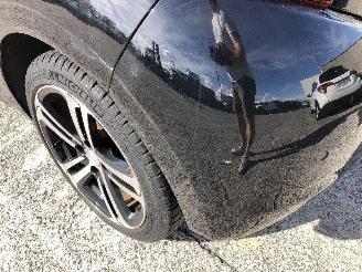 Peugeot 208 1.2 T  GT LINE picture 13