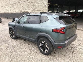 uszkodzony samochody osobowe Dacia Duster 1.6 Hybride  2024/11