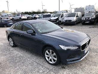 krockskadad bil auto Volvo S-90 2.0 d 2018/11