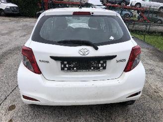 Toyota Yaris 1.0 picture 10