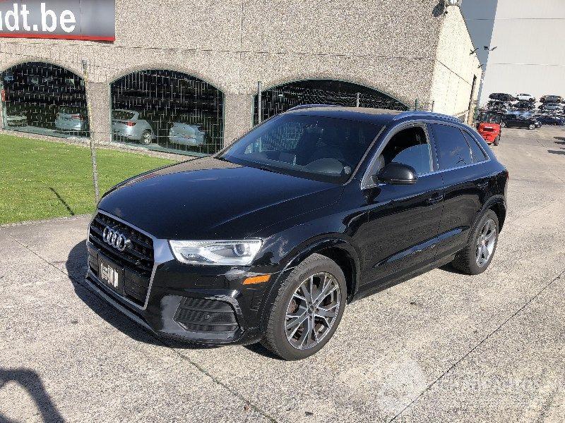 Audi Q3 2.0 TFSI  S-TRONIC