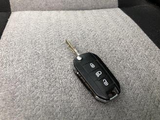 Citroën Berlingo 1.2 picture 22