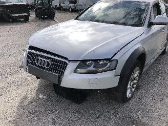 Audi A4 2.0 TDI ALLROAD picture 8