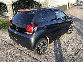 Schadeauto Peugeot 108 CABRIO   1.0 2019/4