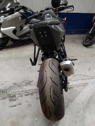 KTM 990 Super Duke  picture 12