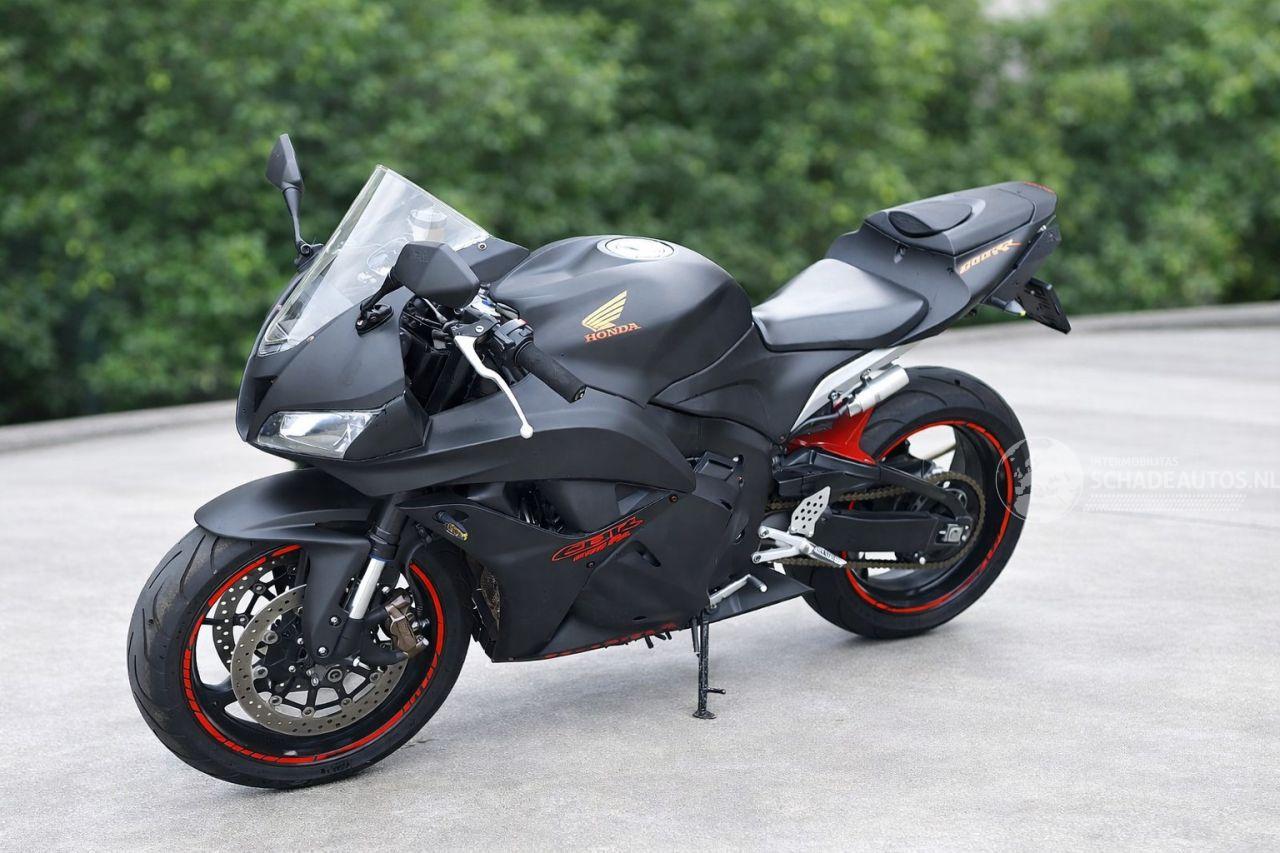 Honda CBR 600 cbr600rr