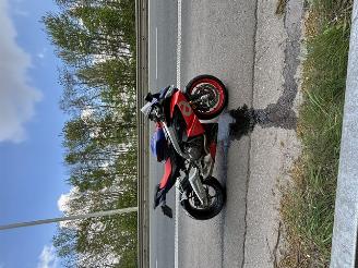 Aprilia  RS 660 picture 2