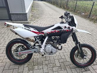Husqvarna SM 125  picture 5