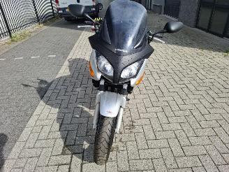 Honda CBF 600  picture 5