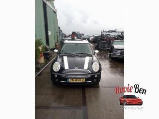 Uttjänta bilar auto Mini Mini  2005/4