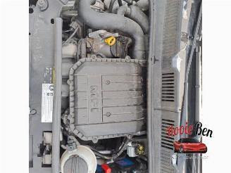 Volkswagen Up! Up! (121), Hatchback, 2011 1.0 12V 60 picture 12