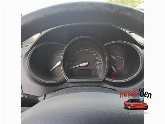 Kia Rio Rio III (UB), Hatchback, 2011 / 2017 1.2 CVVT 16V picture 10