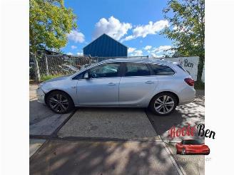 Opel Astra Astra J Sports Tourer (PD8/PE8/PF8), Combi, 2010 / 2015 1.4 Turbo 16V picture 3