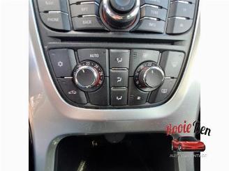 Opel Astra Astra J Sports Tourer (PD8/PE8/PF8), Combi, 2010 / 2015 1.4 Turbo 16V picture 17