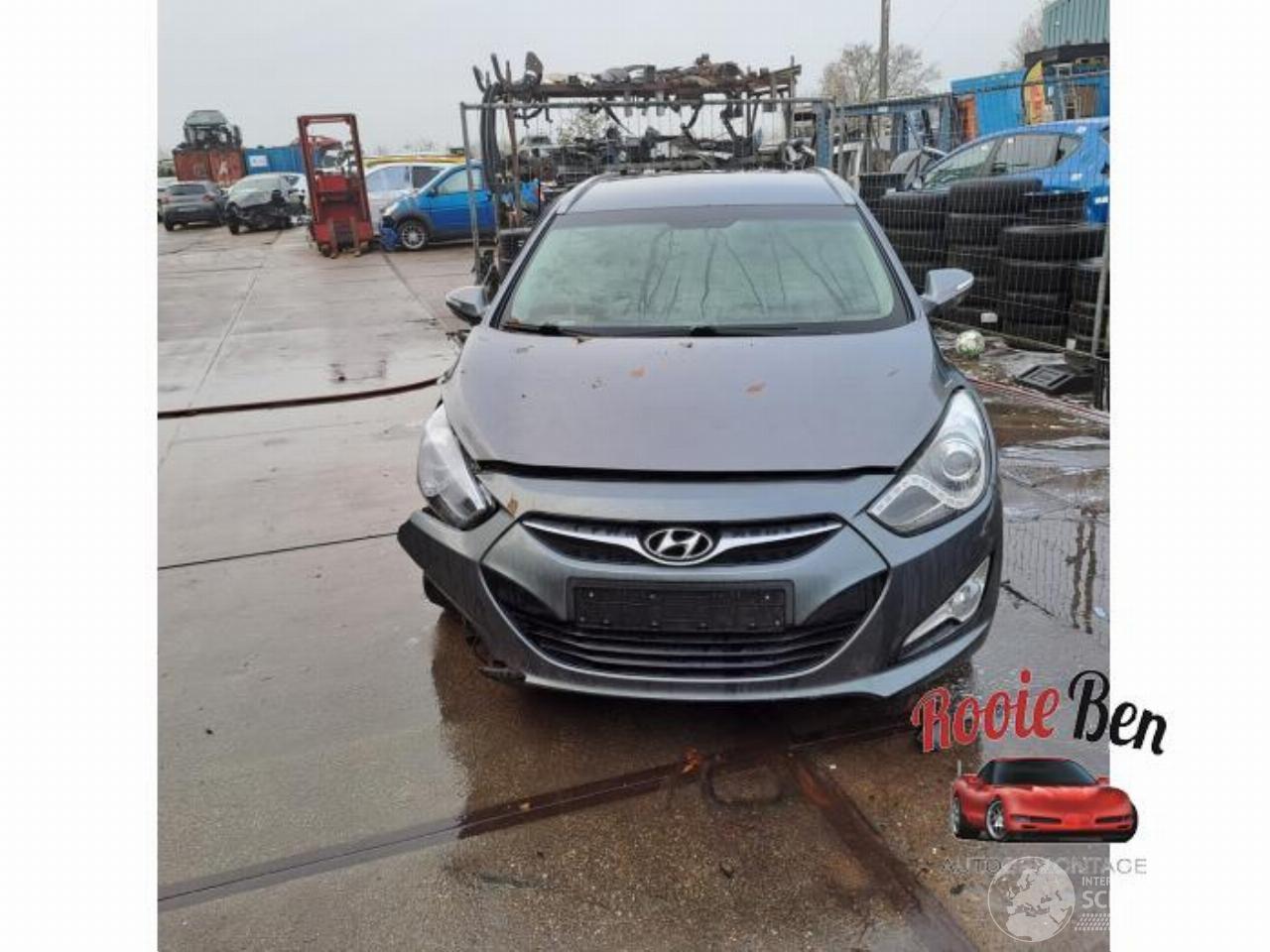 Hyundai I-40 i40 CW (VFC), Combi, 2011 / 2019 1.6 GDI 16V
